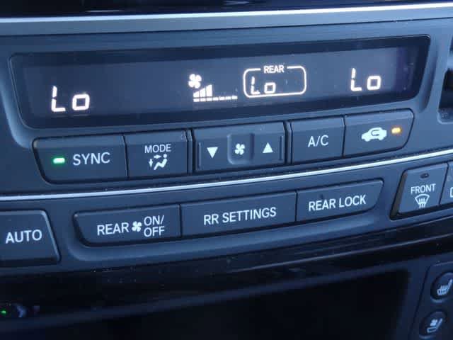 Used 2022 Honda Passport Elite image 32