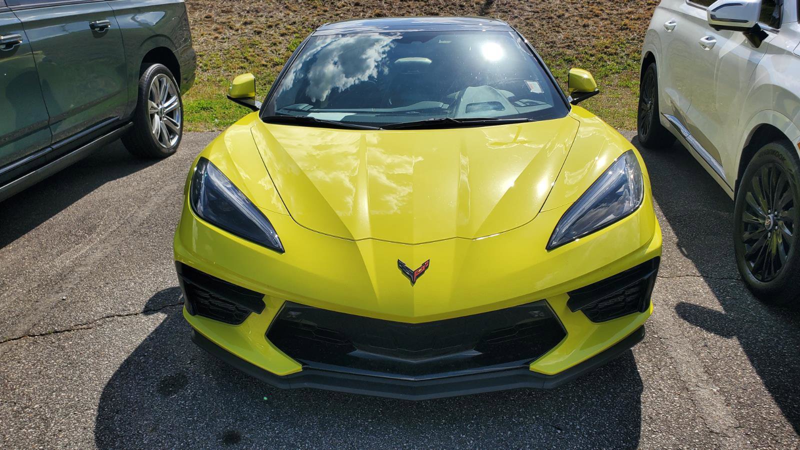 Used 2023 Chevrolet Corvette Stingray Premium Conv w/ Z51 Performance Package image 2