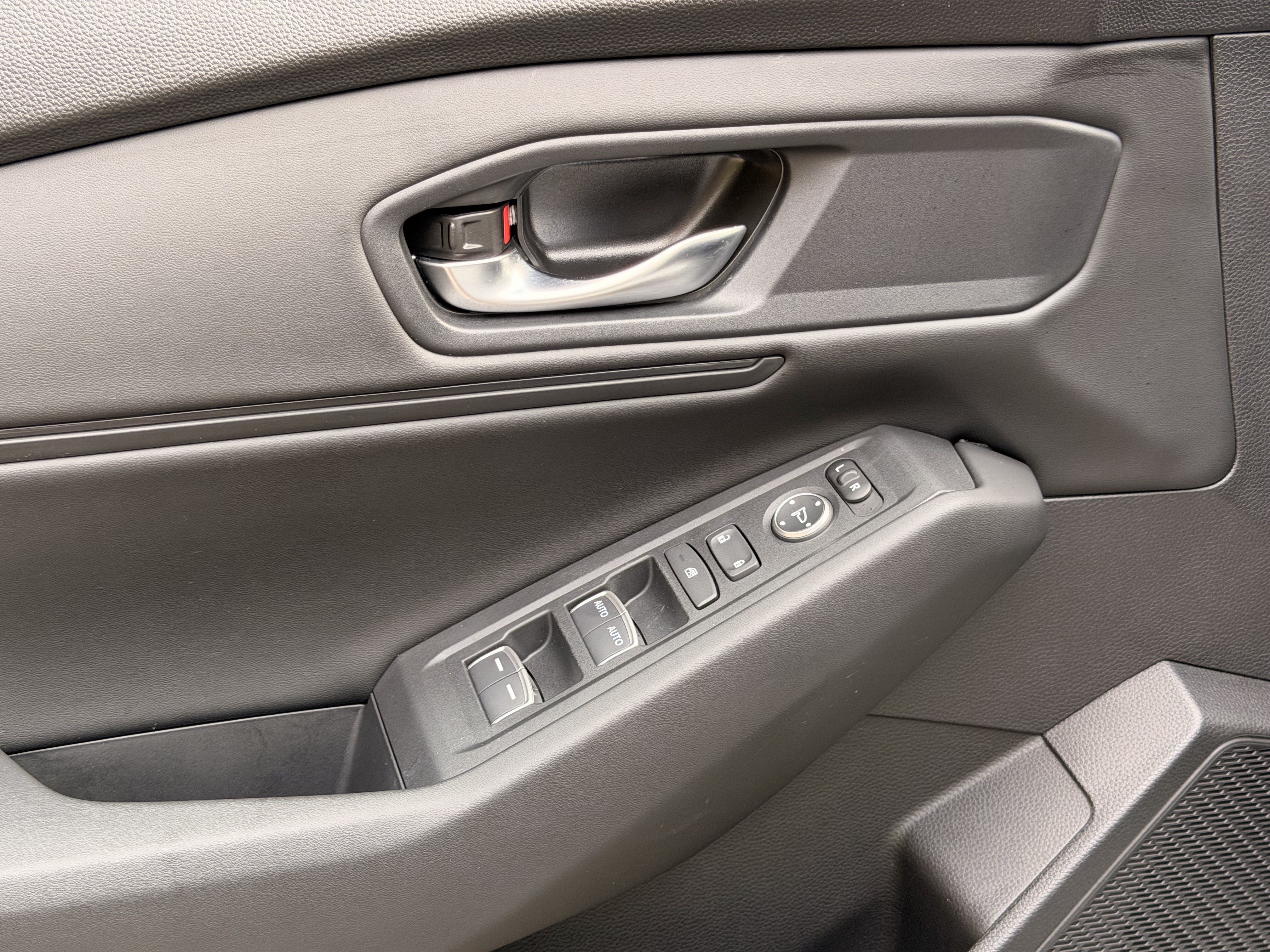Used 2024 Honda Accord EX image 10