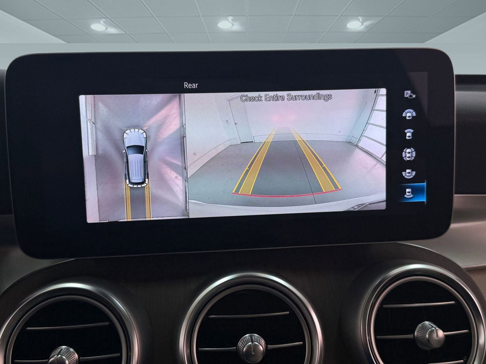 Certified 2022 Mercedes-Benz GLC 300 image 30