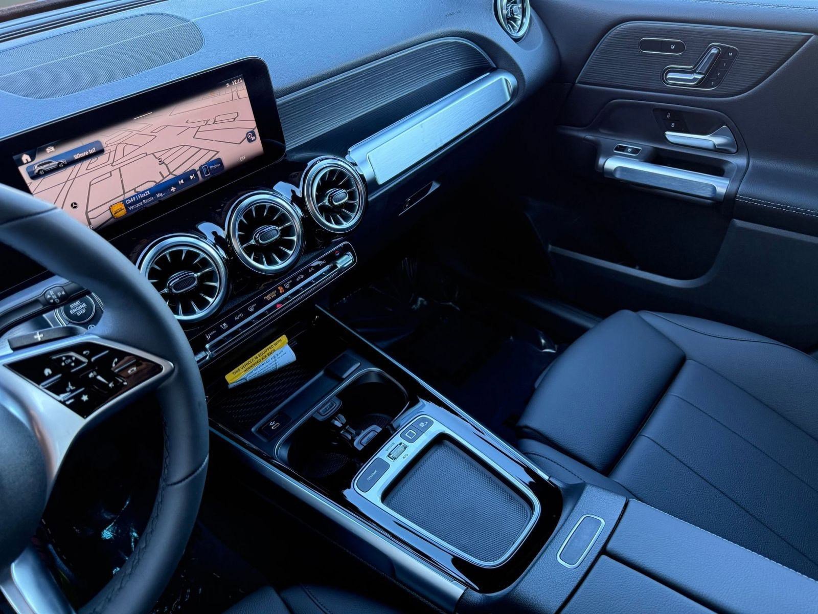 New 2026 Mercedes-Benz GLB 250 4MATIC image 29