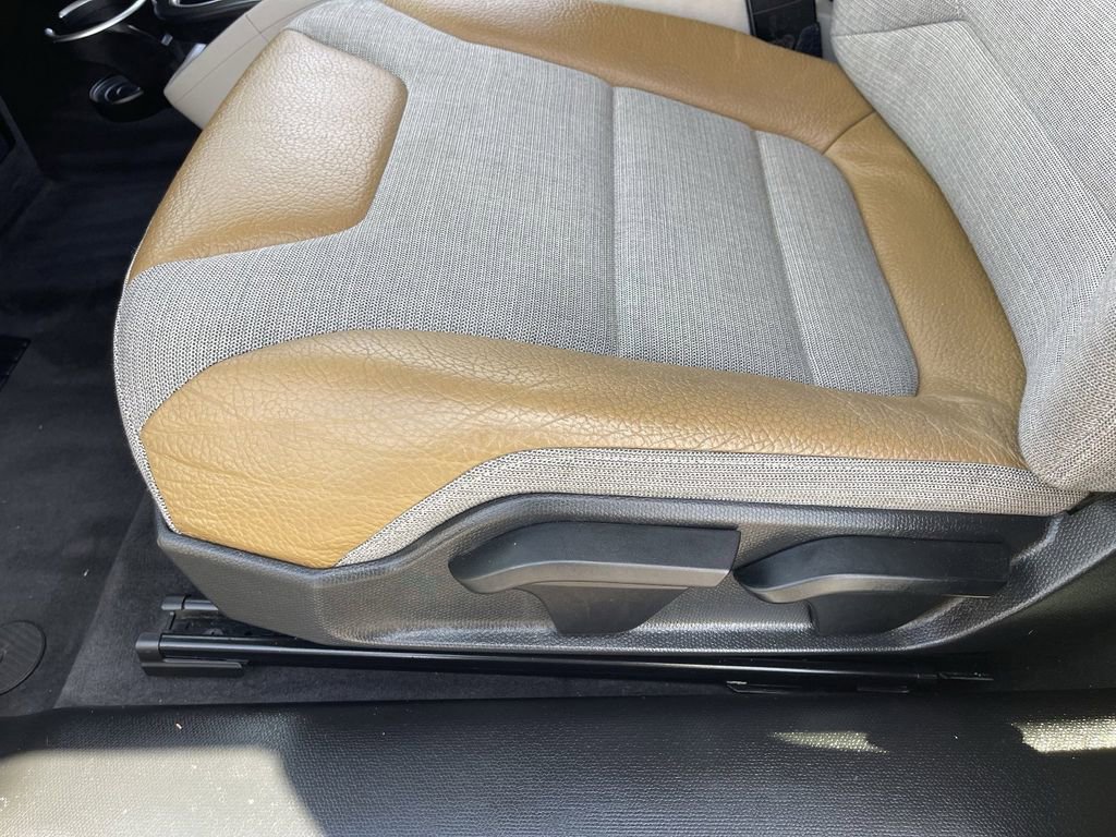 Used 2015 BMW i3 w/ Giga image 19