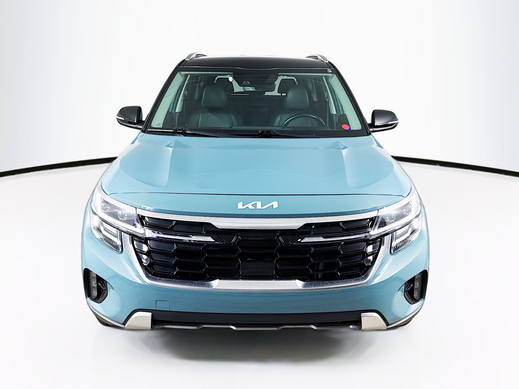 Used 2024 Kia Seltos SX image 3