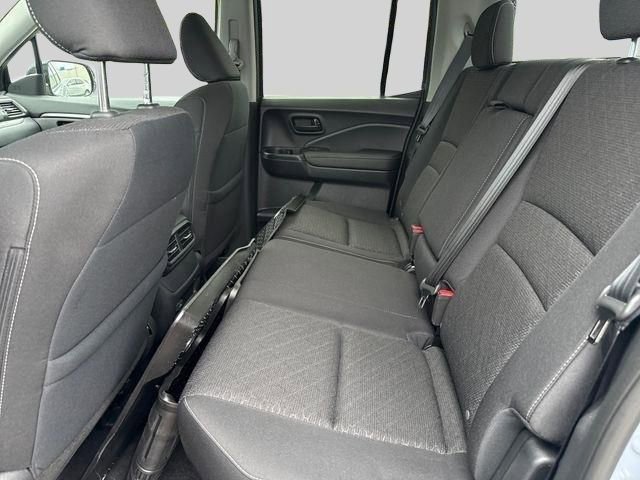 Certified 2025 Honda Ridgeline Sport image 12