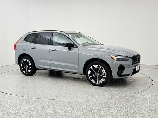 New 2026 Volvo XC60 T8 Plus w/ Climate Package AWD/4WD image 3