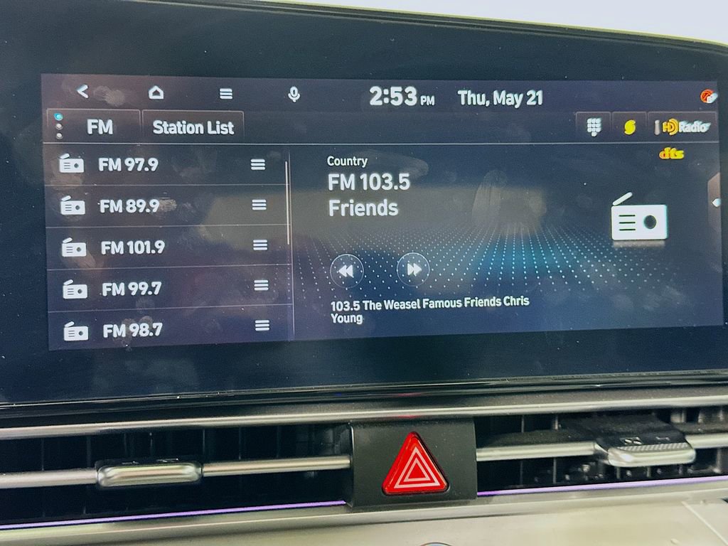 Used 2024 Hyundai Elantra Limited FWD image 30