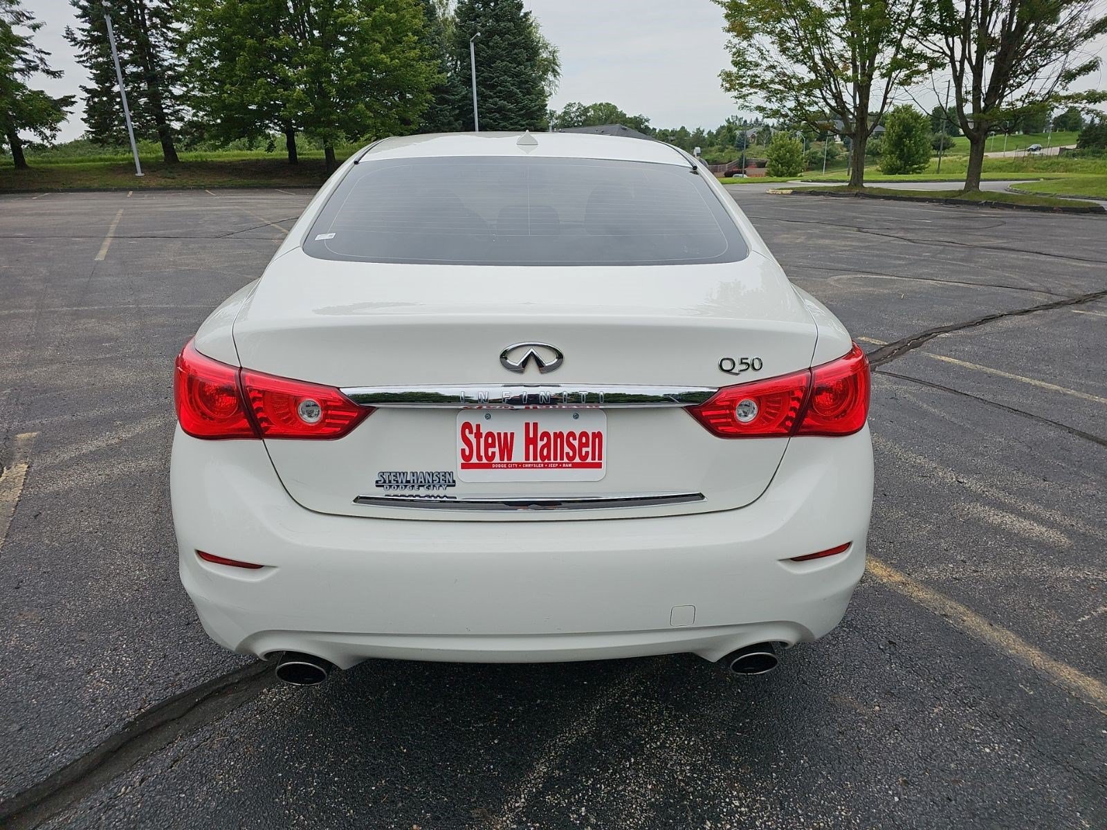 Used 2017 INFINITI Q50 3.0t Premium RWD image 5