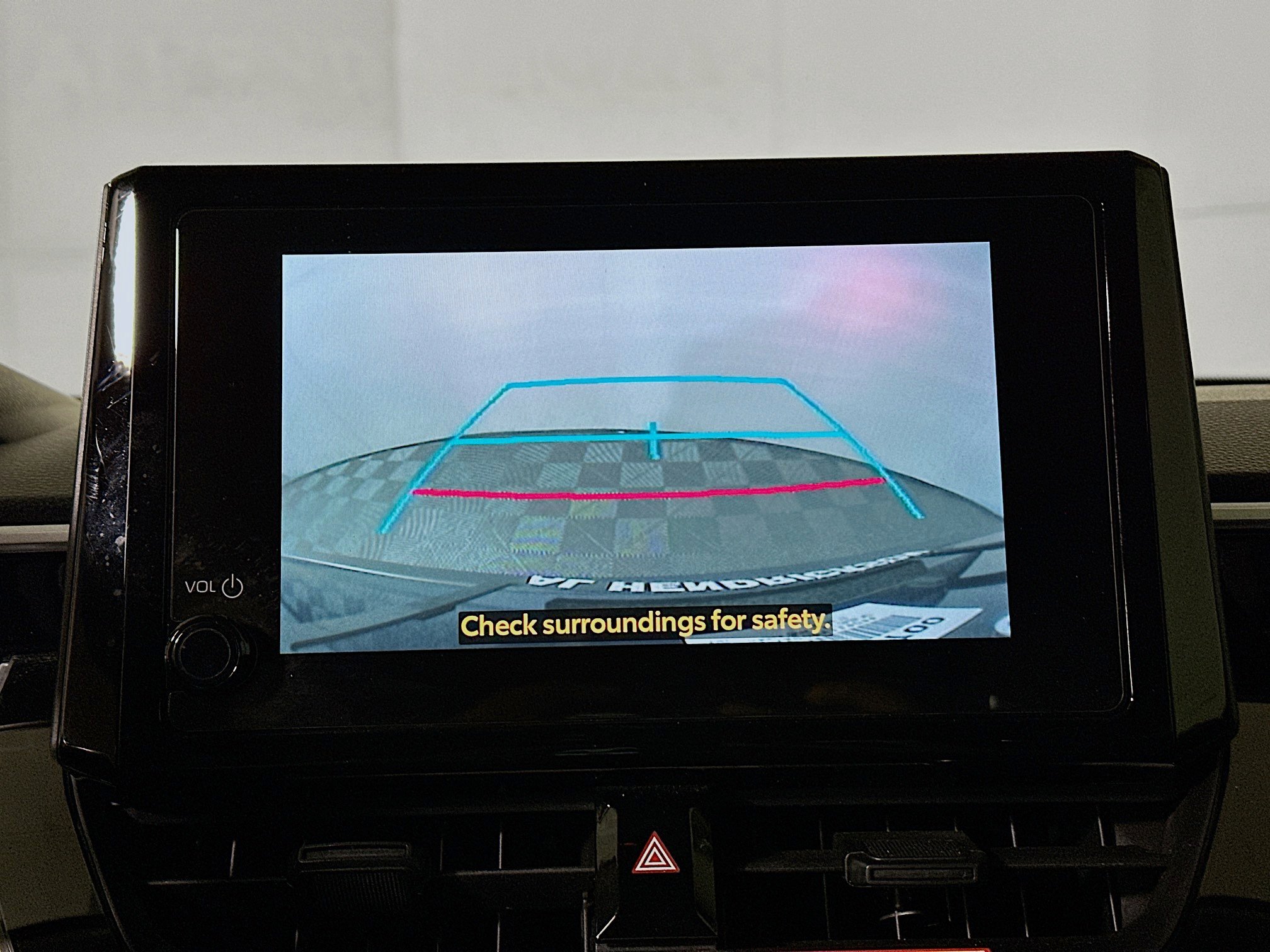 Used 2025 Toyota Corolla Cross LE image 25