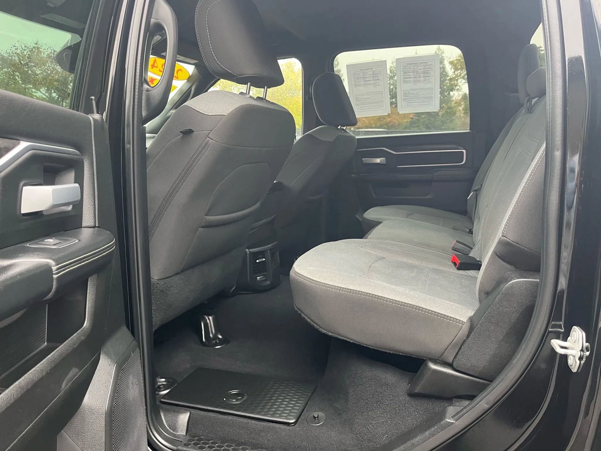 Used 2024 RAM 2500 Big Horn image 23