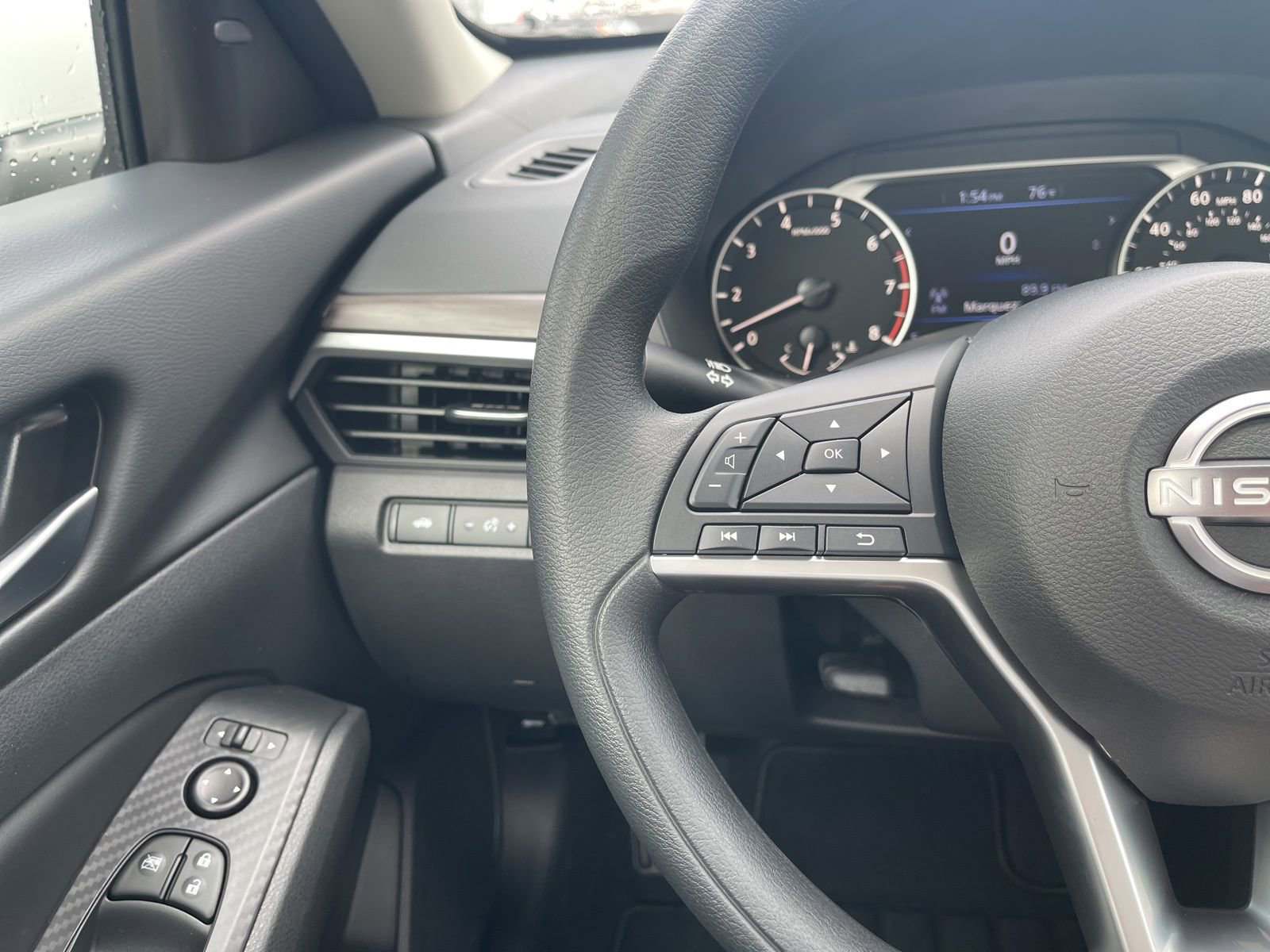 New 2025 Nissan Altima 2.5 SV w/ SV Special Edition Package image 28