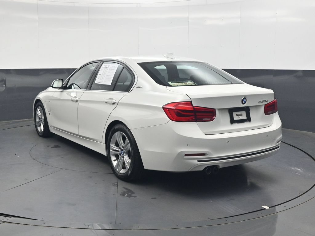 Used 2018 BMW 330e RWD image 7