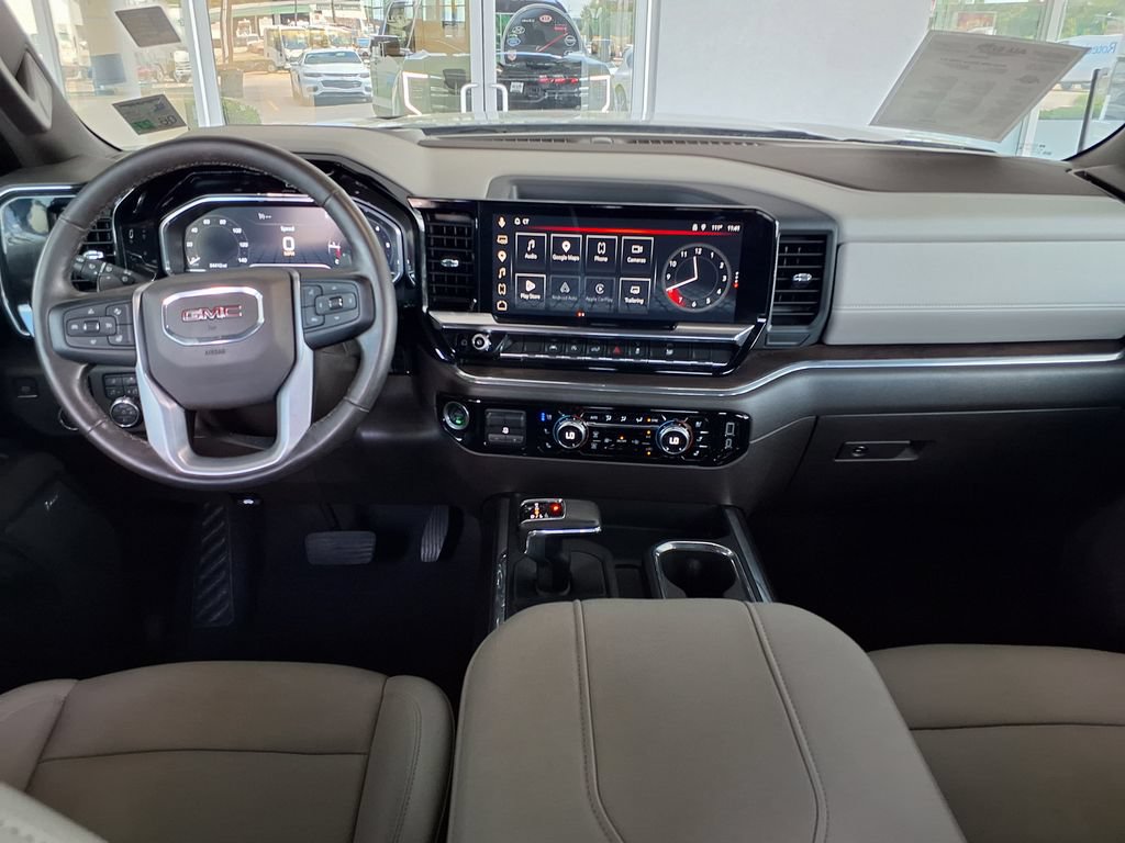 Used 2023 GMC Sierra 1500 SLT w/ SLT Premium Package AWD/4WD image 14