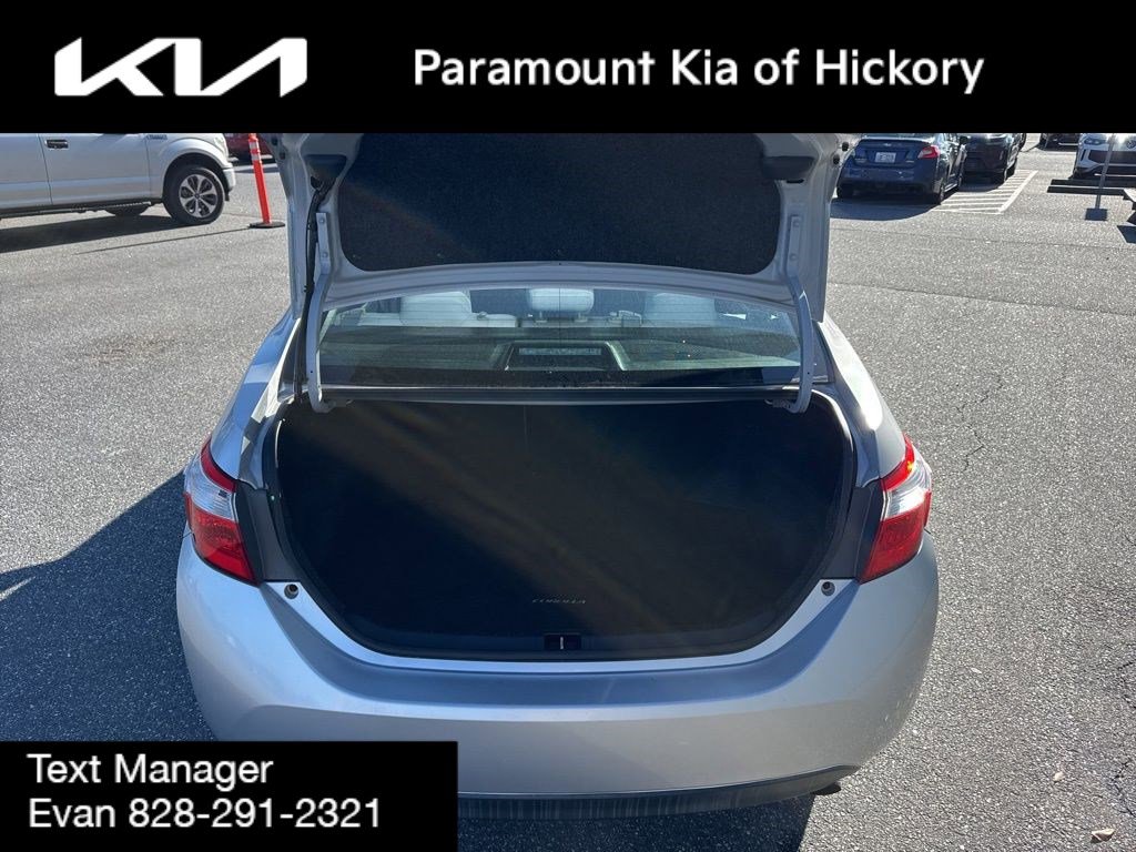 Used 2014 Toyota Corolla LE image 10