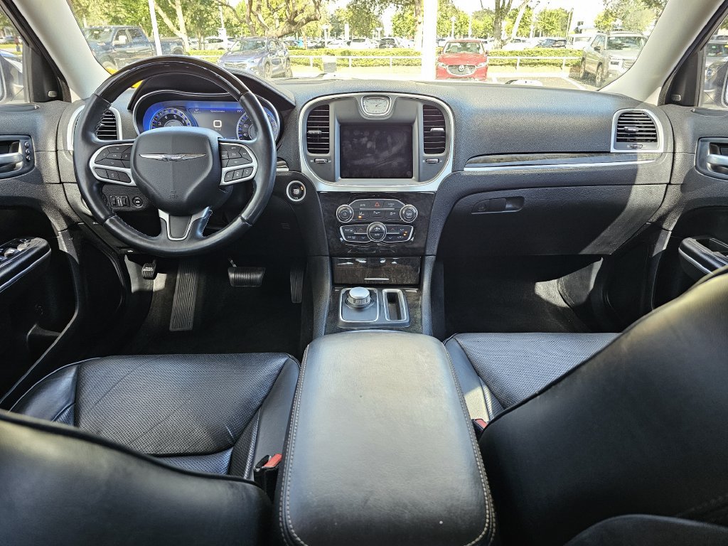 Used 2018 Chrysler 300 Limited w/ Safetytec Plus Group RWD image 11