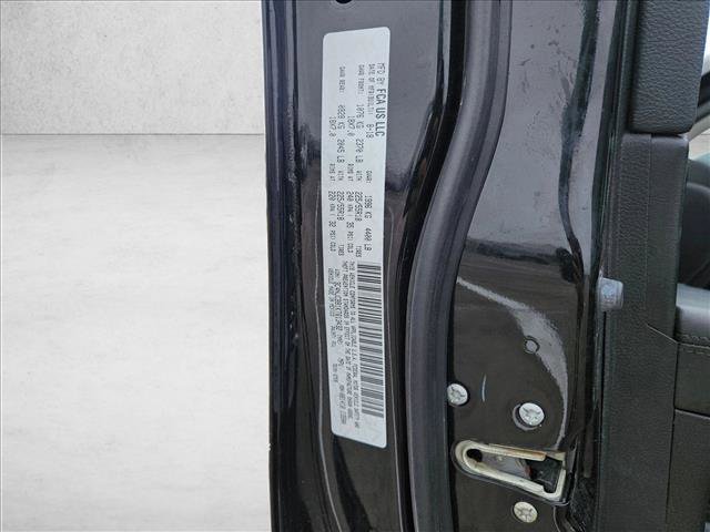 Used 2019 Jeep Compass Latitude FWD image 15