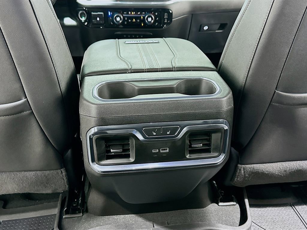 Used 2024 Chevrolet Silverado 3500 High Country w/ High Country Premium Package image 27