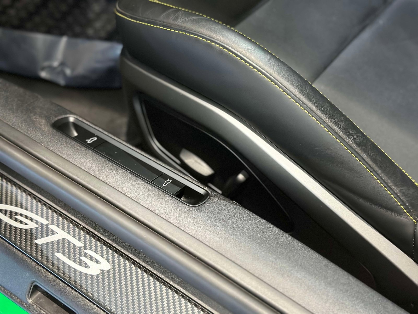 Certified 2022 Porsche 911 GT3 image 16