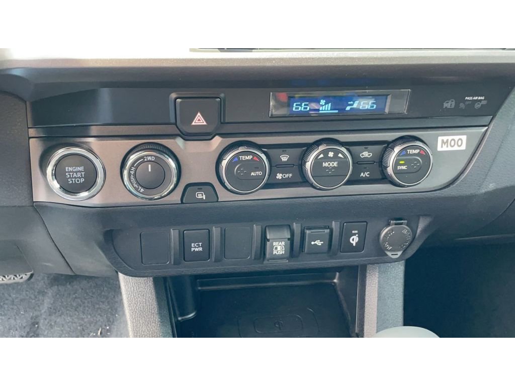 Used 2023 Toyota Tacoma TRD Off-Road AWD/4WD image 19