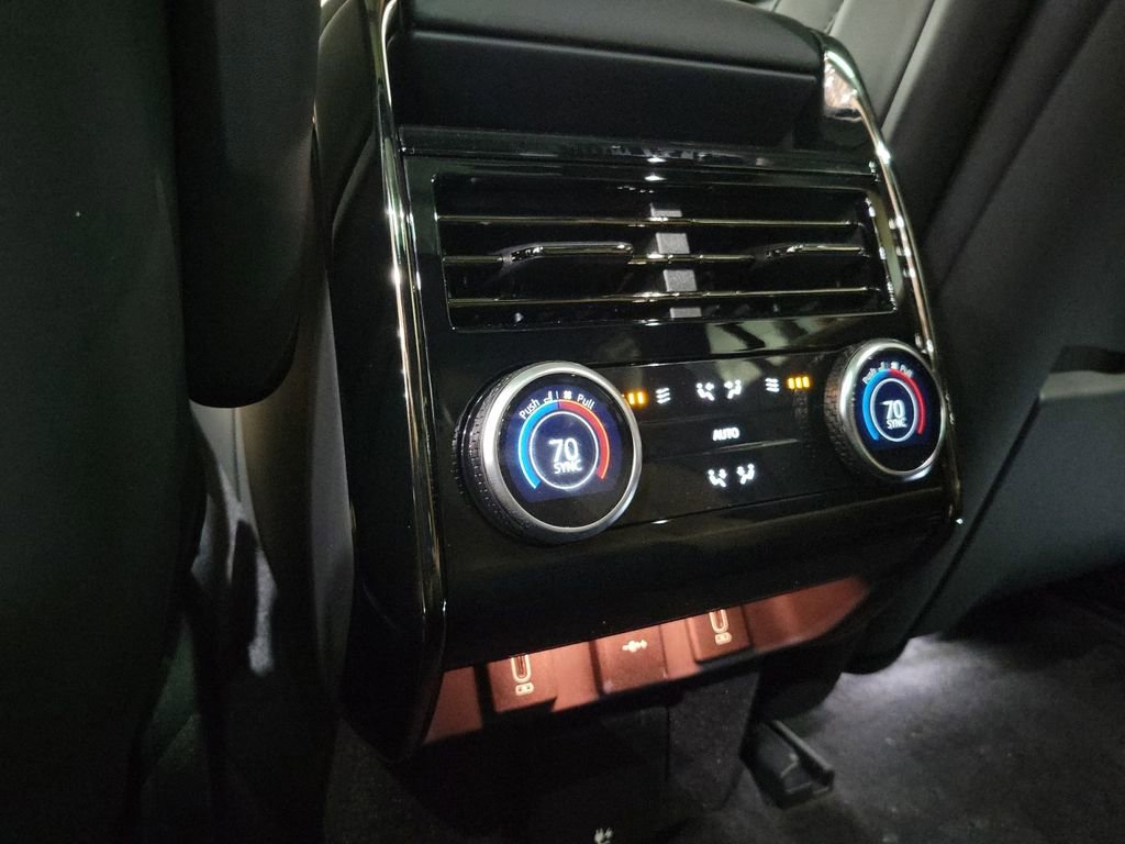 New 2026 Land Rover Range Rover Sport Dynamic SE image 23