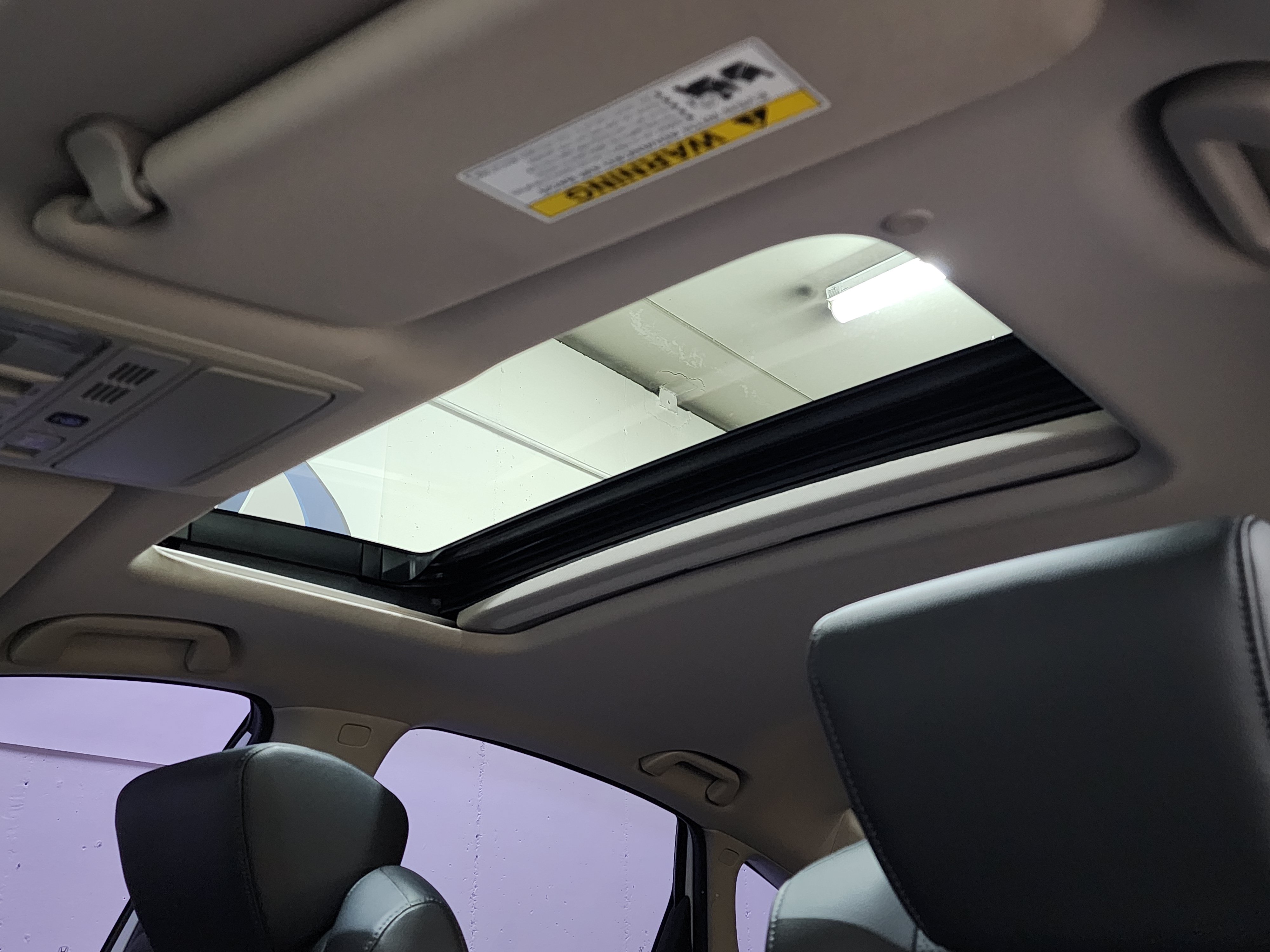 Used 2018 Honda Accord Touring image 25