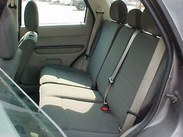 Used 2011 Ford Escape XLS w/ 102A Rapid Spec Order Code FWD image 6