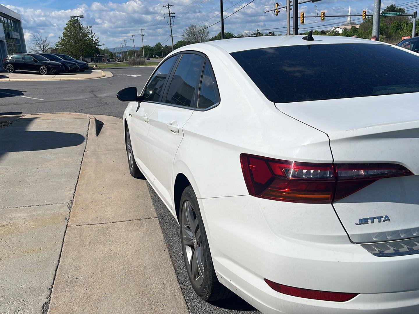 Used 2019 Volkswagen Jetta R-Line image 5