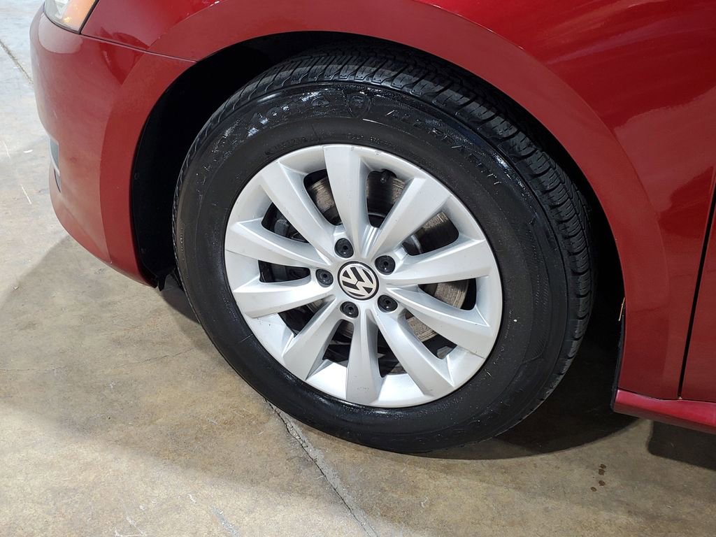 Used 2015 Volkswagen Passat 1.8T Wolfsburg Edition image 38