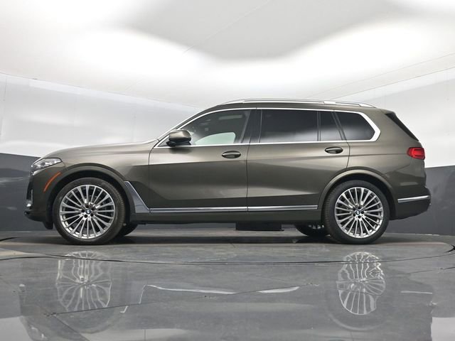 Used 2021 BMW X7 xDrive40i w/ Premium Package image 15