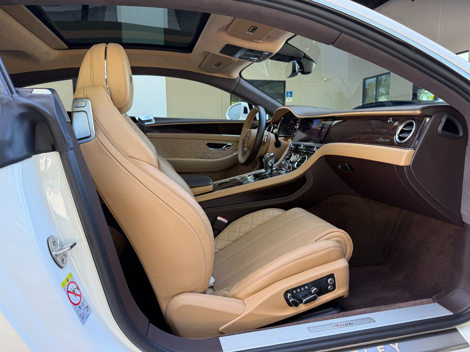Used 2023 Bentley Continental GT Azure AWD/4WD image 19