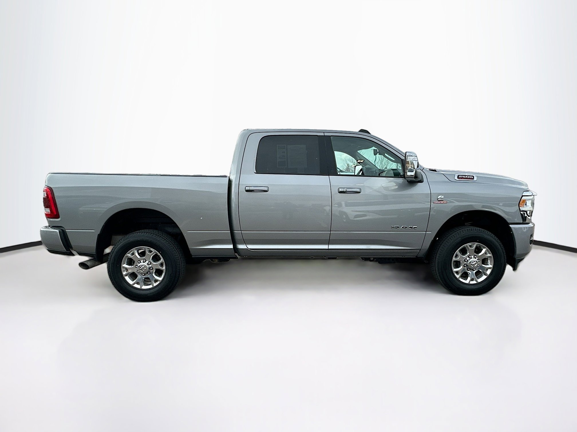 Used 2024 RAM 2500 Laramie image 10