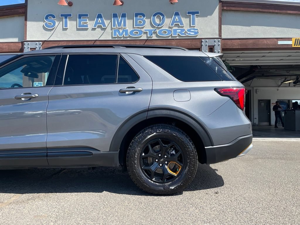Used 2026 Ford Explorer Tremor w/ Tremor Ultimate Package AWD/4WD image 4