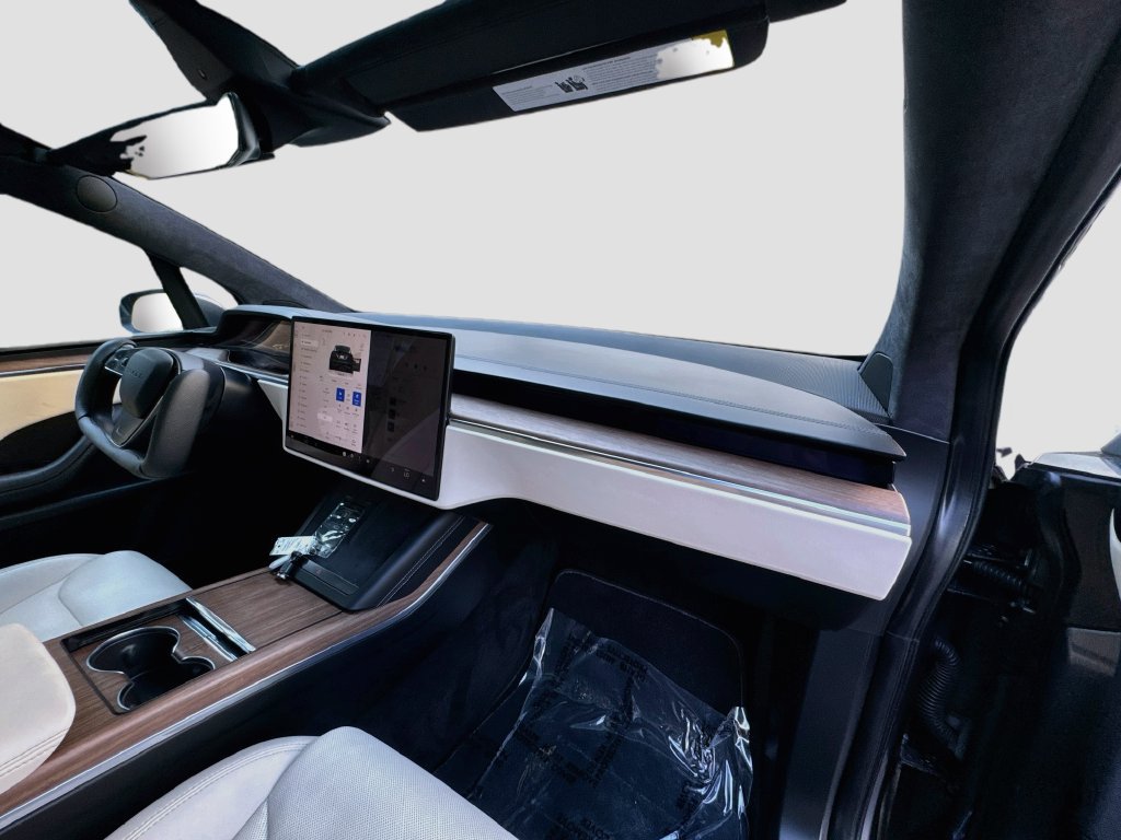 Used 2023 Tesla Model X AWD/4WD image 30