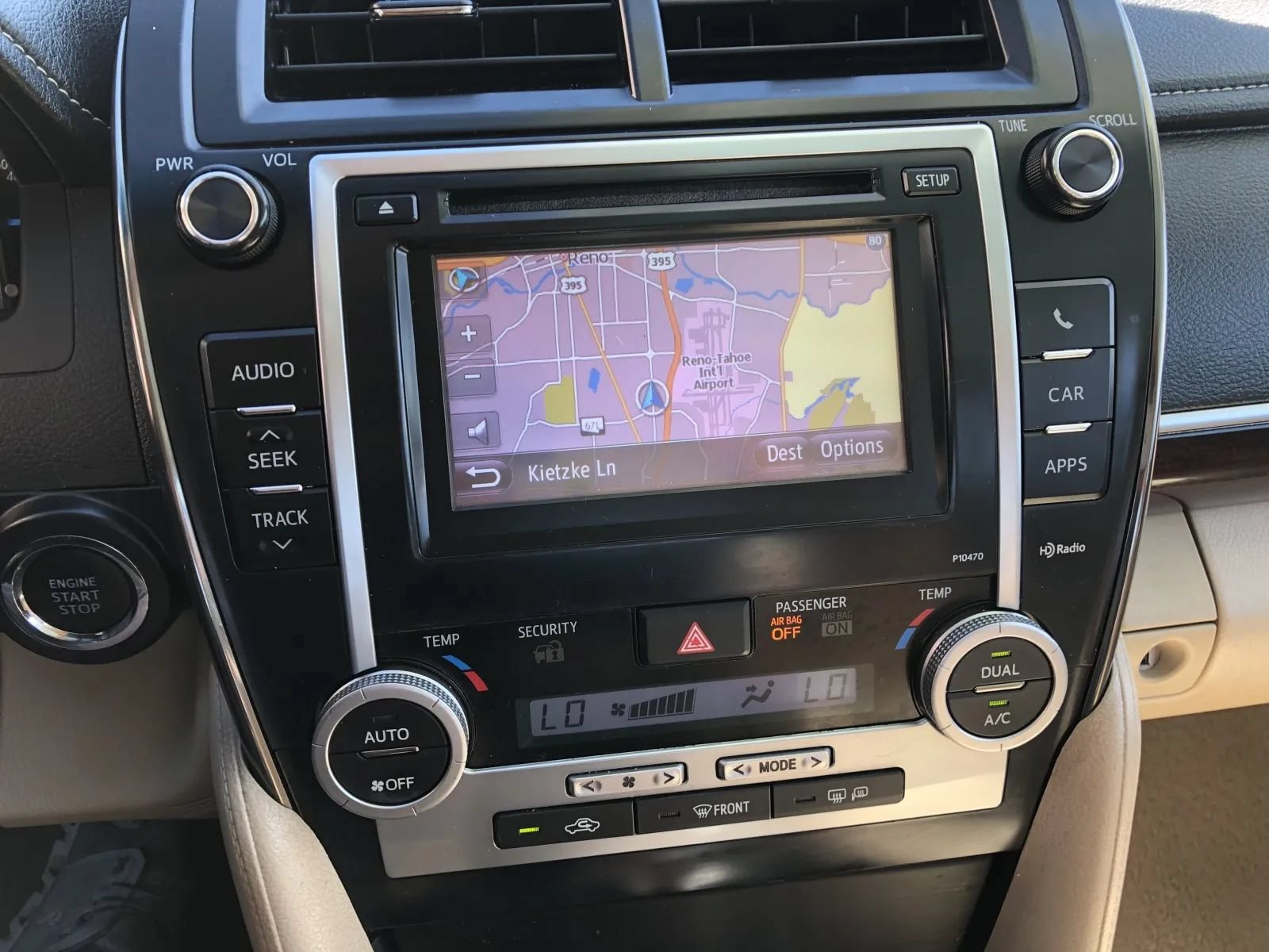 Used 2013 Toyota Camry XLE w/ Leather Pkg FWD image 19