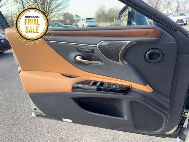 New 2025 Lexus ES 350 Ultra Luxury image 19