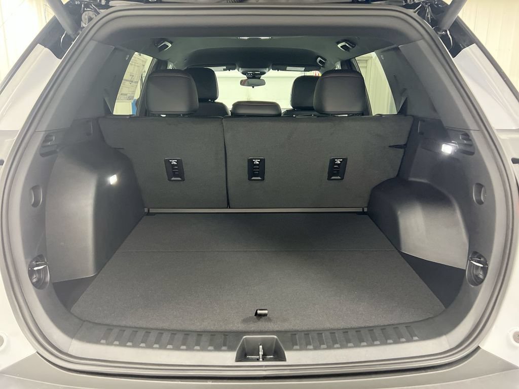 New 2027 Chevrolet Equinox RS AWD/4WD image 24