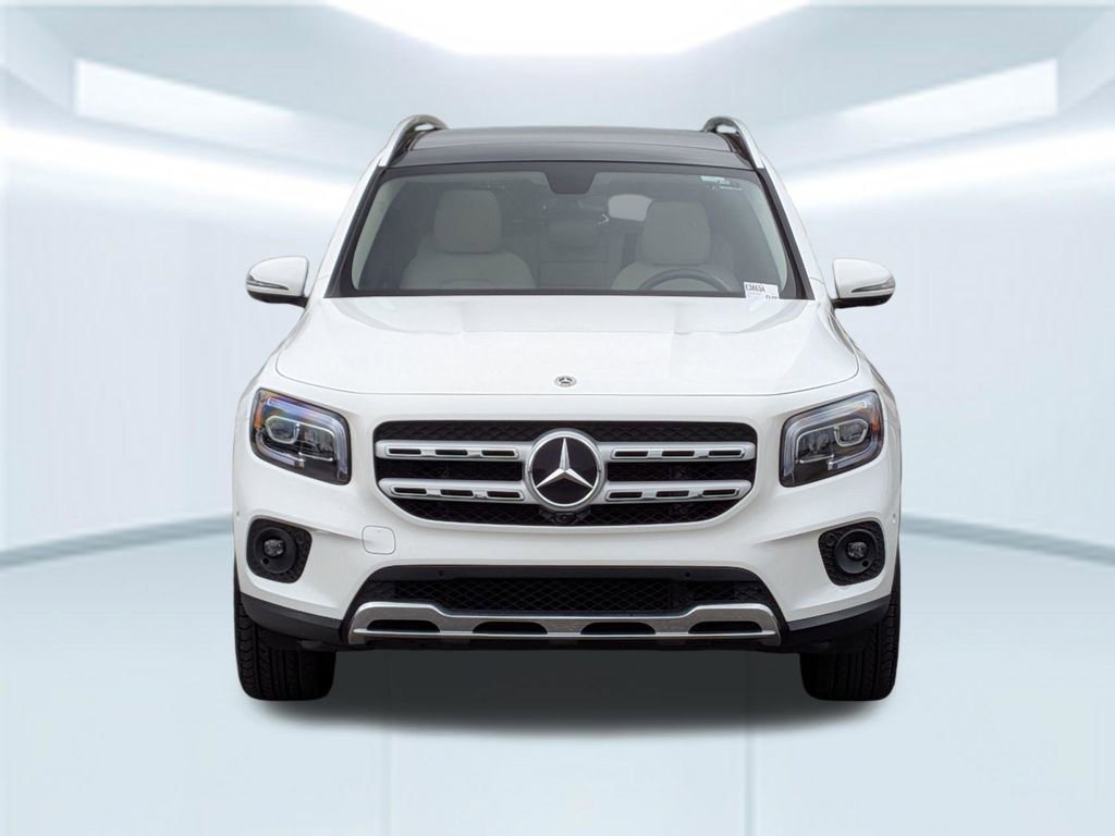Used 2023 Mercedes-Benz GLB 250 image 10