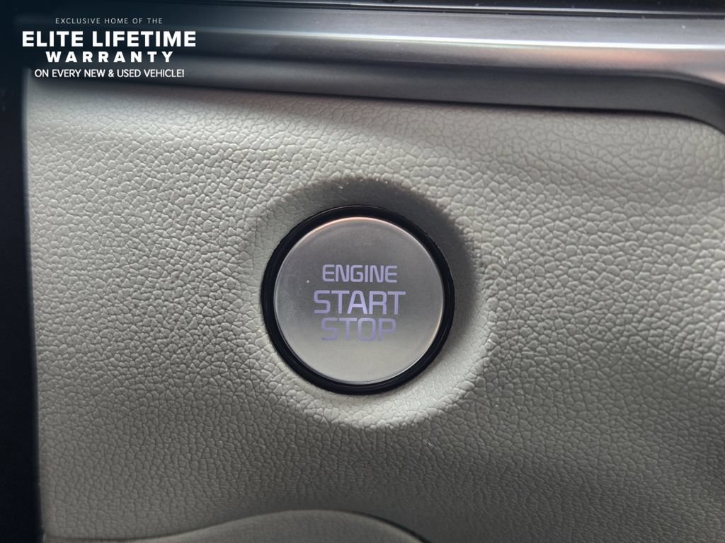 Certified 2025 Kia Sorento EX FWD image 20