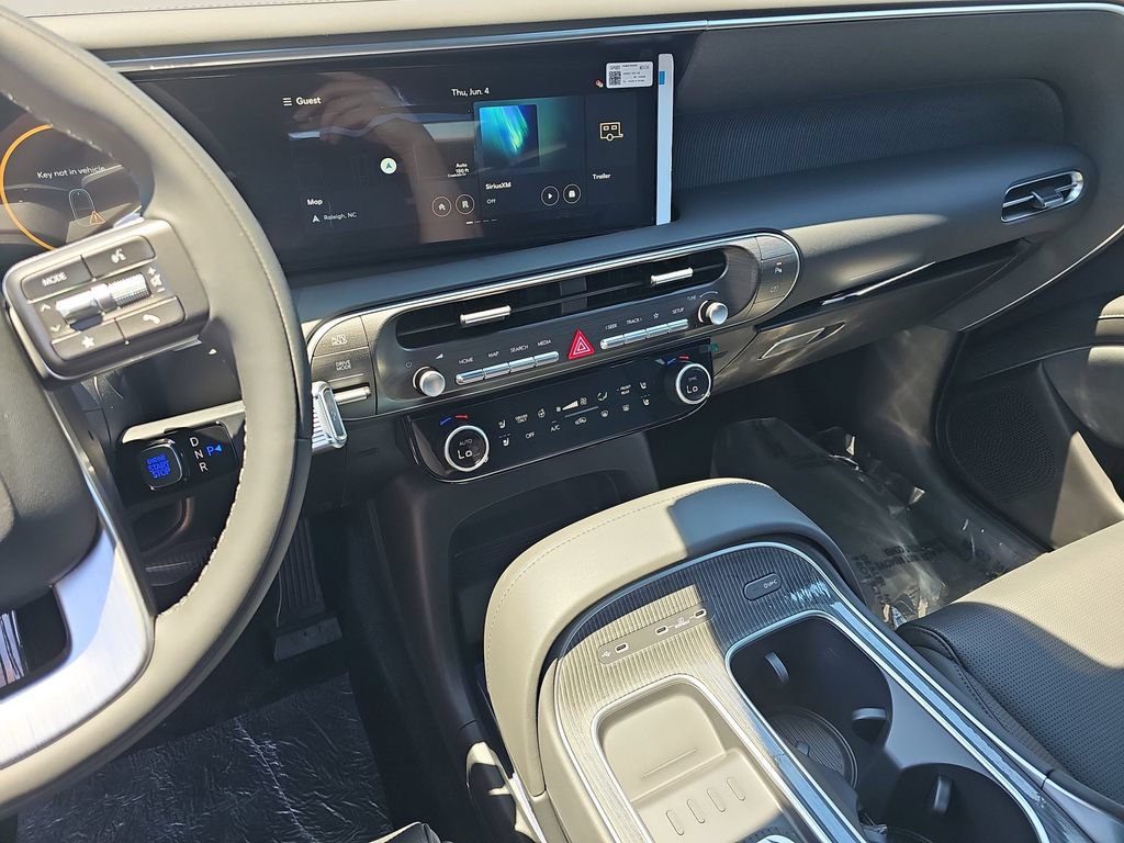 New 2026 Hyundai Palisade Calligraphy FWD image 20