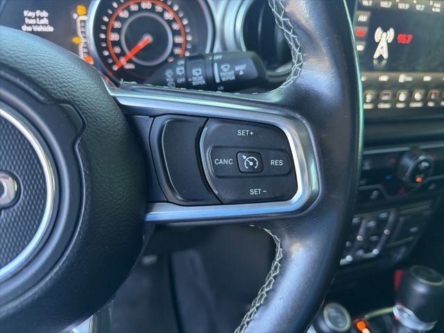 Used 2018 Jeep Wrangler Unlimited Sahara AWD/4WD image 19