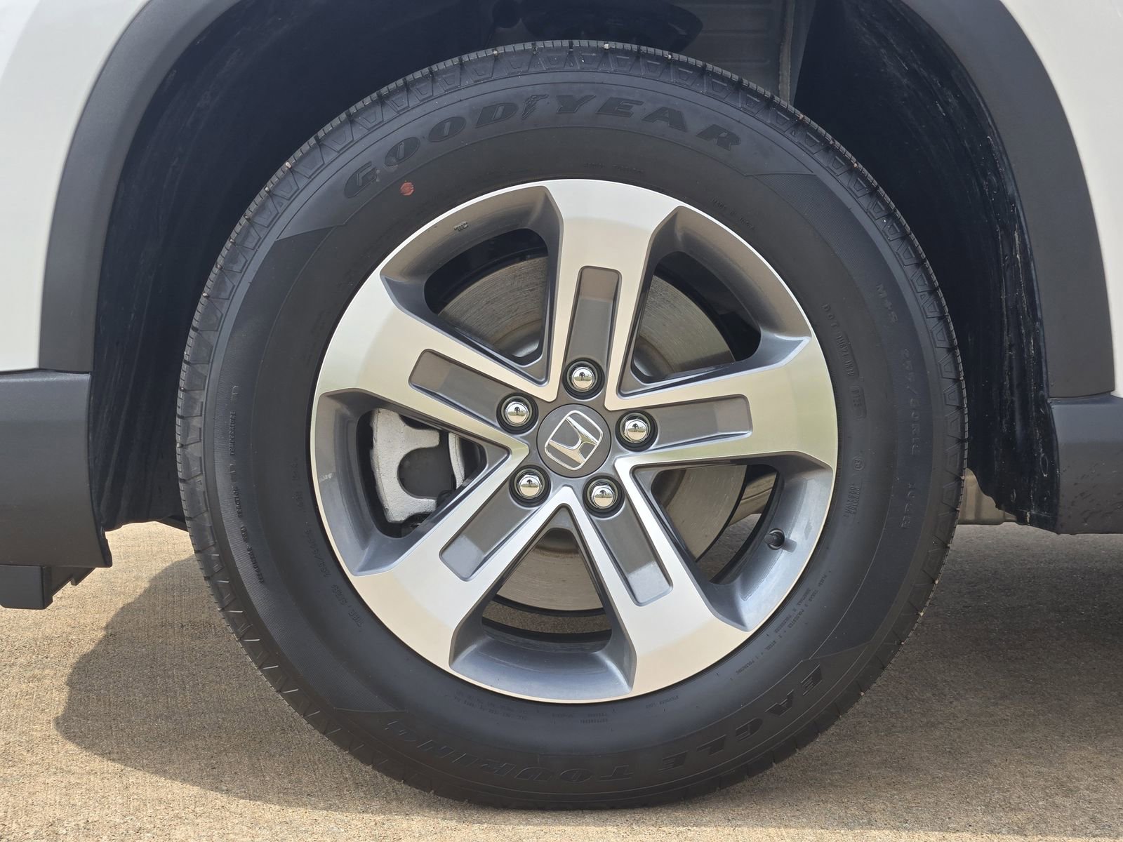 Used 2025 Honda Pilot EX-L image 14