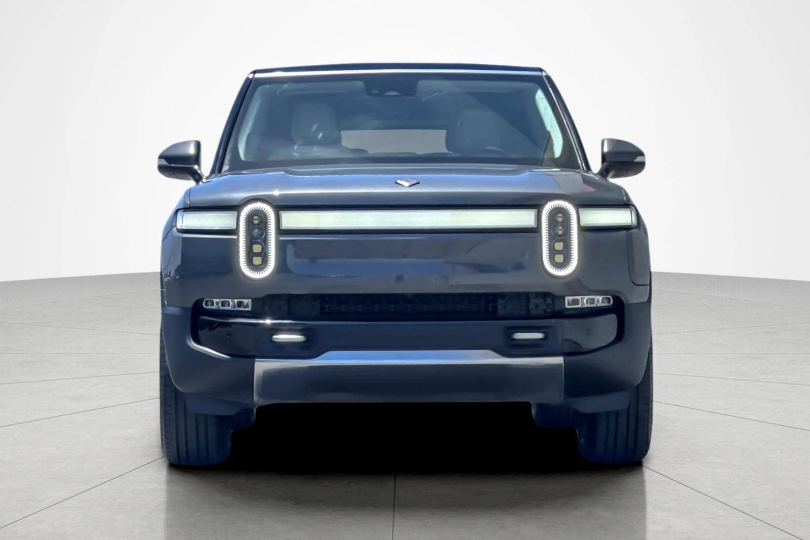 Used 2024 Rivian R1S Adventure AWD/4WD image 8