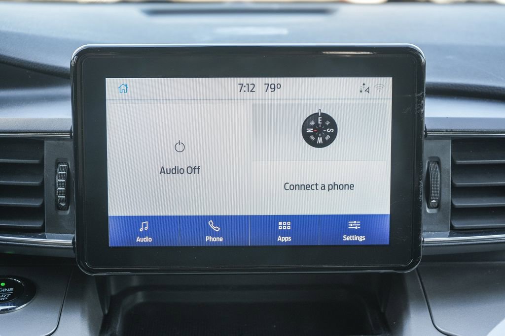 Used 2021 Ford Explorer XLT w/ Equipment Group 202A AWD/4WD image 18