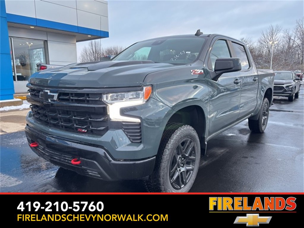 New 2026 Chevrolet Silverado 1500 LT Trail Boss w/ LPO, Dark Essentials Package