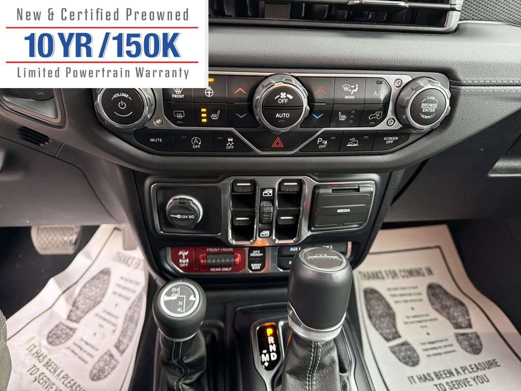 Used 2024 Jeep Gladiator Rubicon w/ Technology Group image 22
