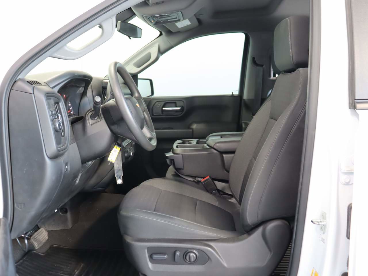 Used 2022 Chevrolet Silverado 1500 Custom image 7