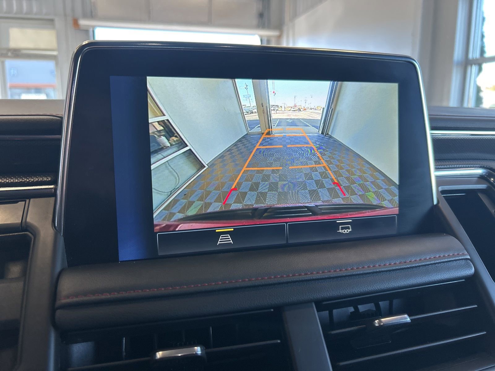 Used 2023 Chevrolet Suburban RST image 30