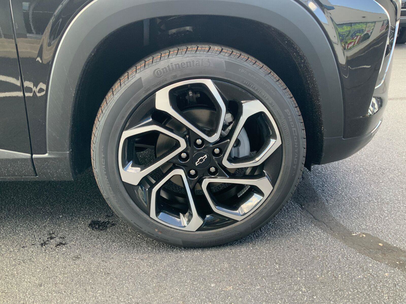 New 2026 Chevrolet Trax RS w/ Driver Confidence Package FWD image 9