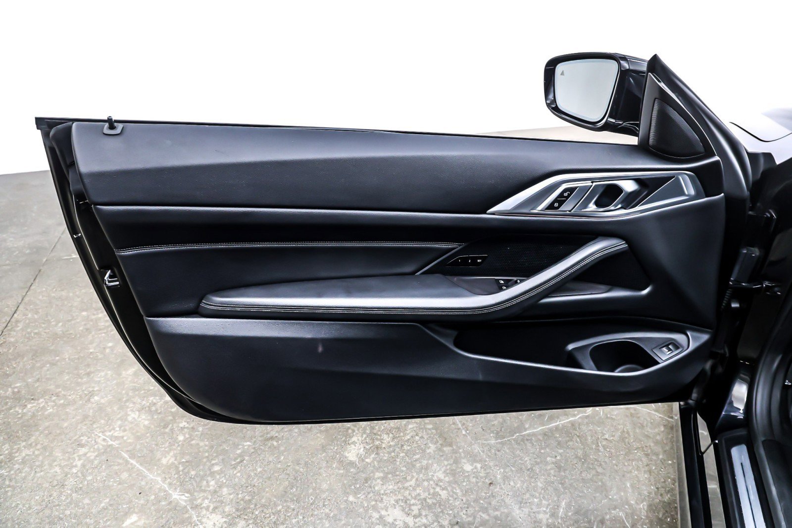 Used 2024 BMW 430i xDrive Coupe w/ Premium Package image 21