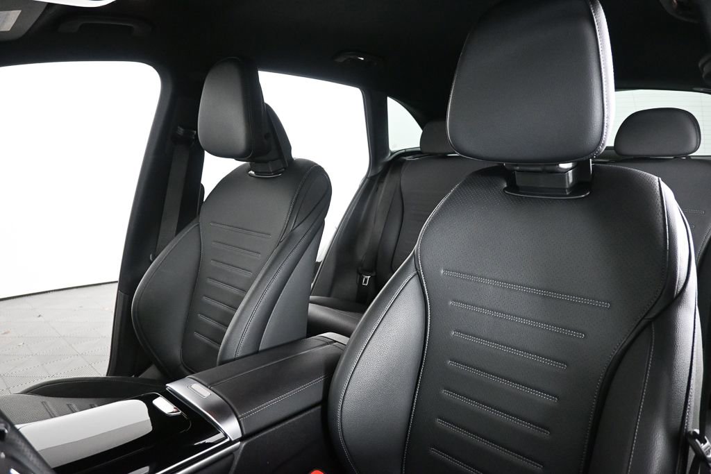 Certified 2024 Mercedes-Benz GLC 300 image 5