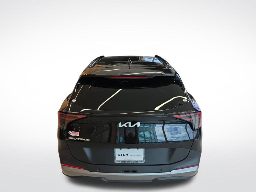 Certified 2026 Kia Sportage EX w/ EX Panorama Roof Package FWD image 15